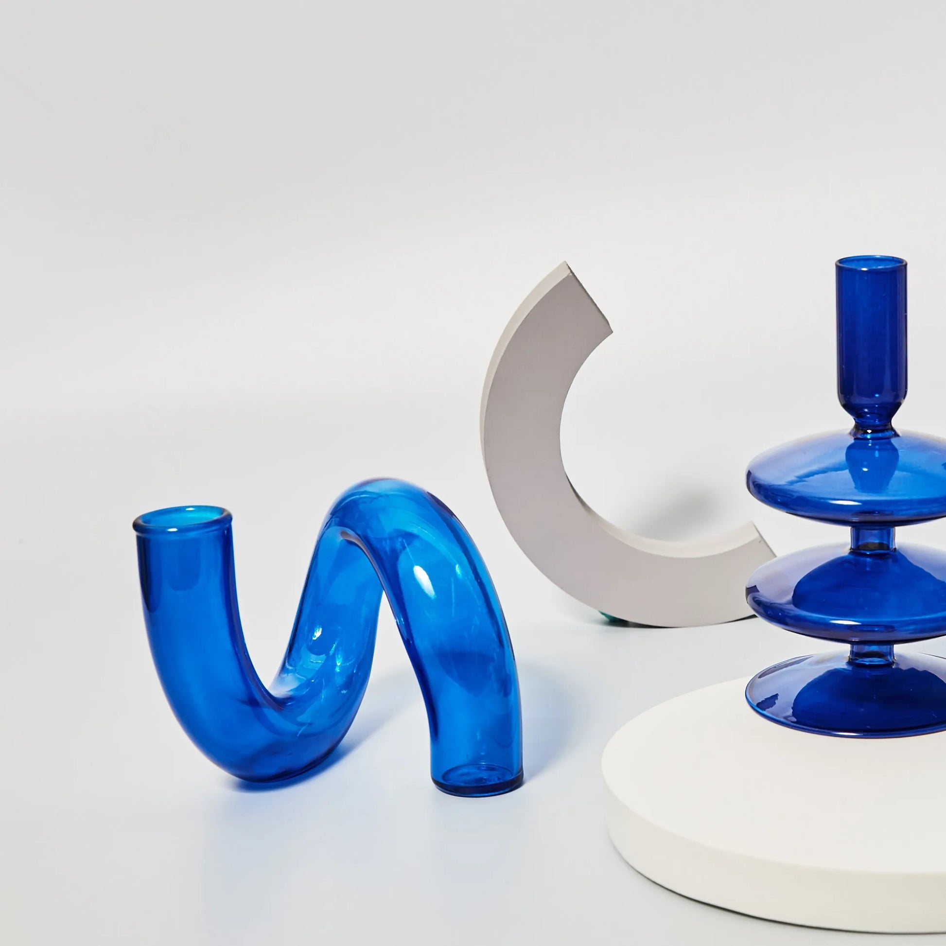 Soft Curve Glass Vase