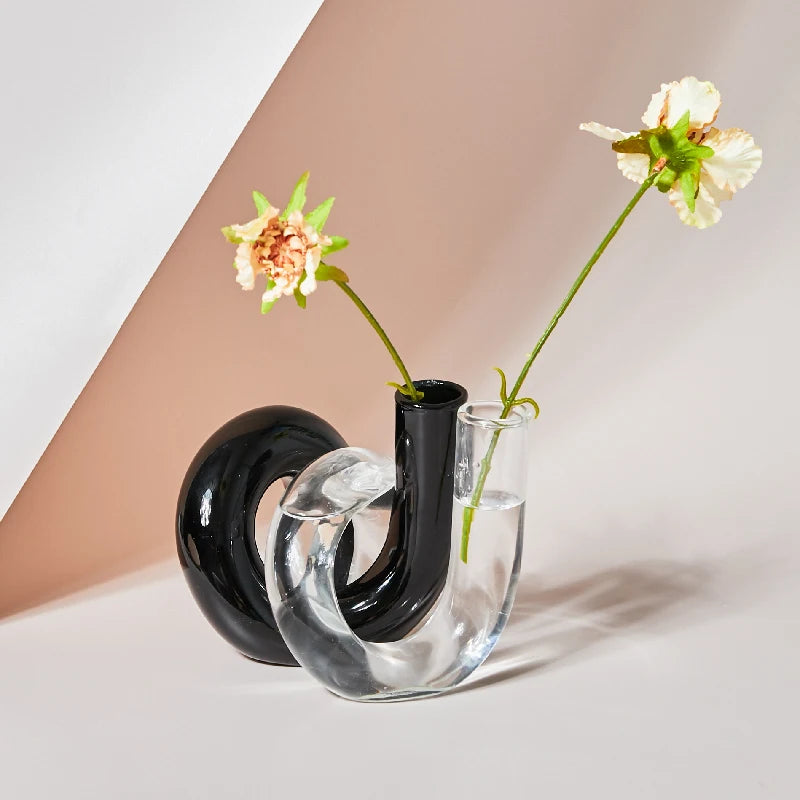 Soft Curve Glass Vase