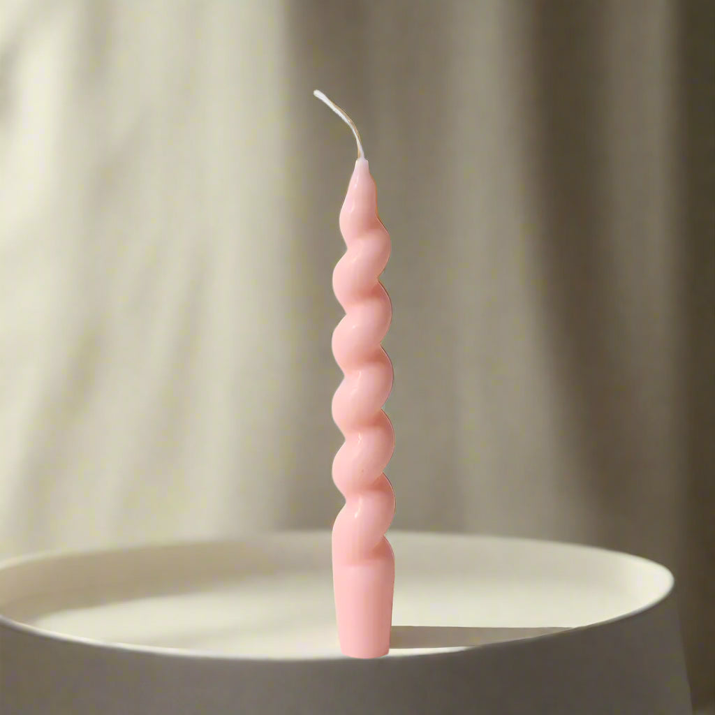 Modern Spiral Candle
