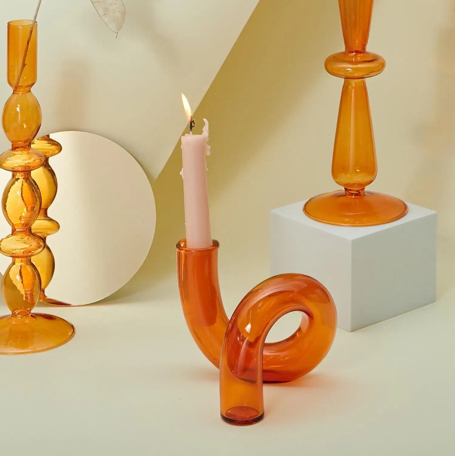 Soft Curve Glass Vase
